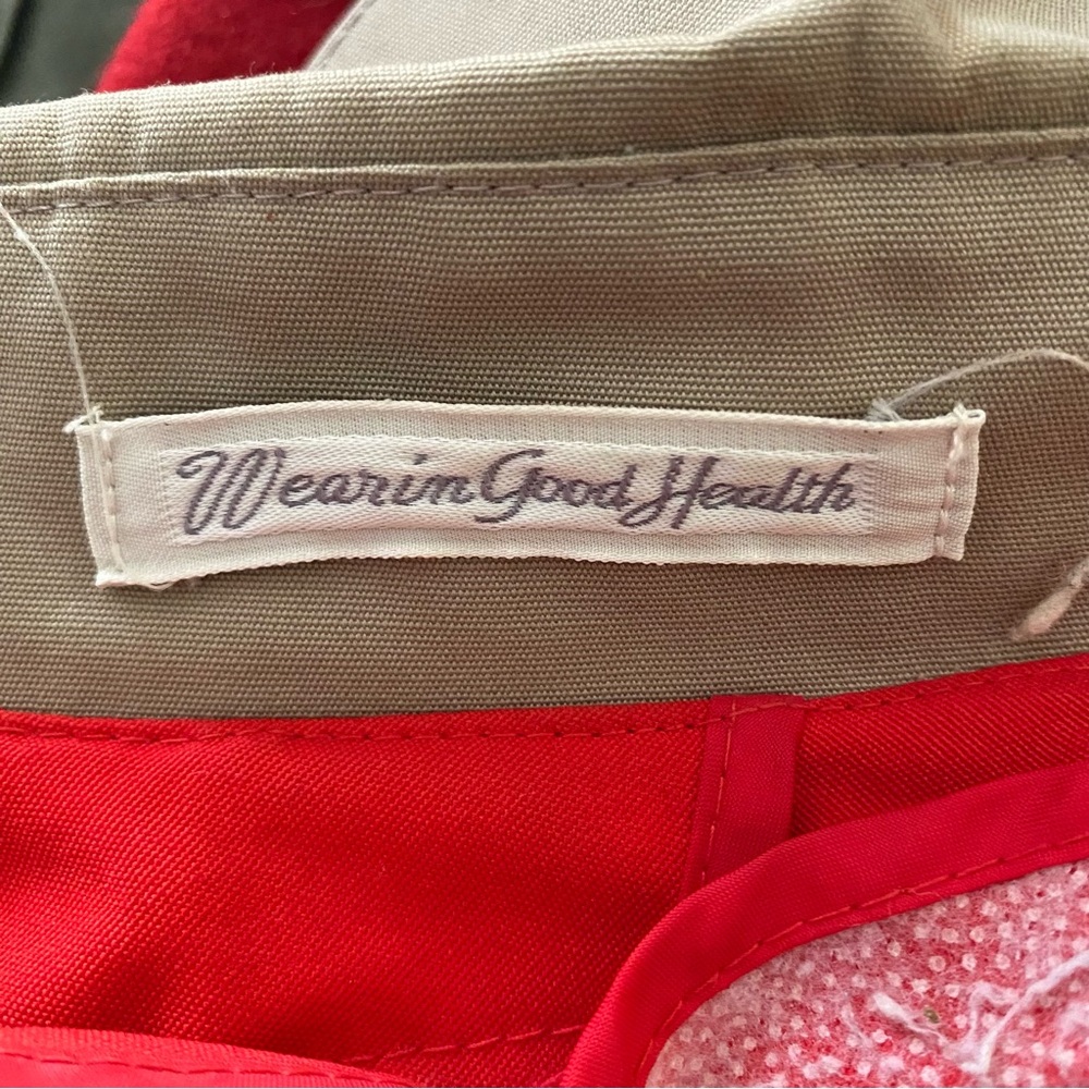 Women’s Trench Dress Coat size 8PET Beige w/ red details, tie waist, like new - Picture 12 of 16